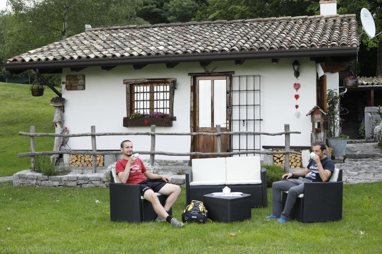 Baita Tana Da L'Ors Forgaria nel Friuli Exterior foto